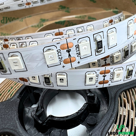 Светодиодная лента SMD 2835 / 120LED / 12V / 9,6W / IP20 / Красный